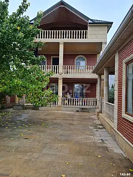 Satılır 7 otaqlı həyət evi