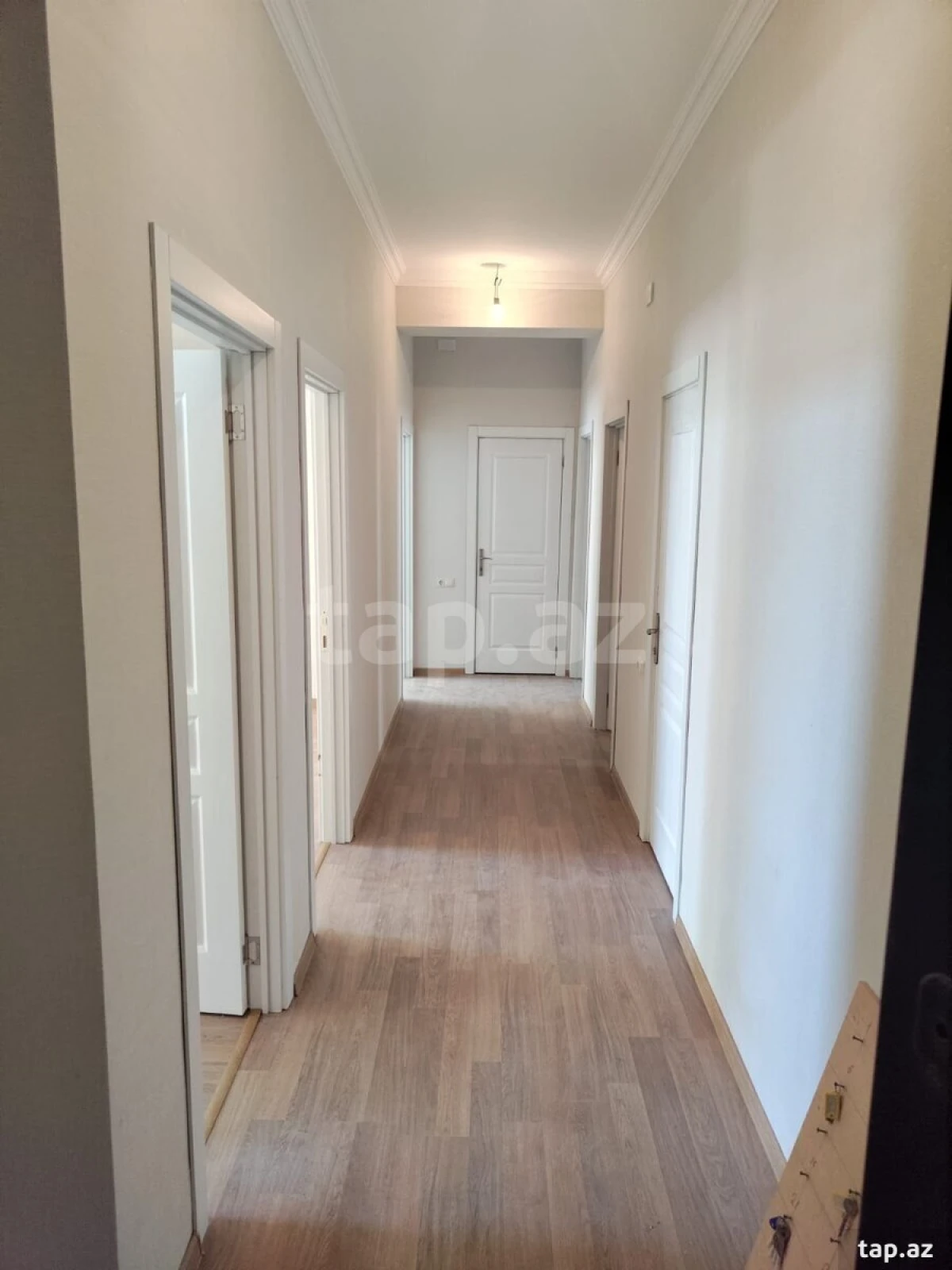 Kirayə verilir 4 otaqlı yeni tikili 100 m²