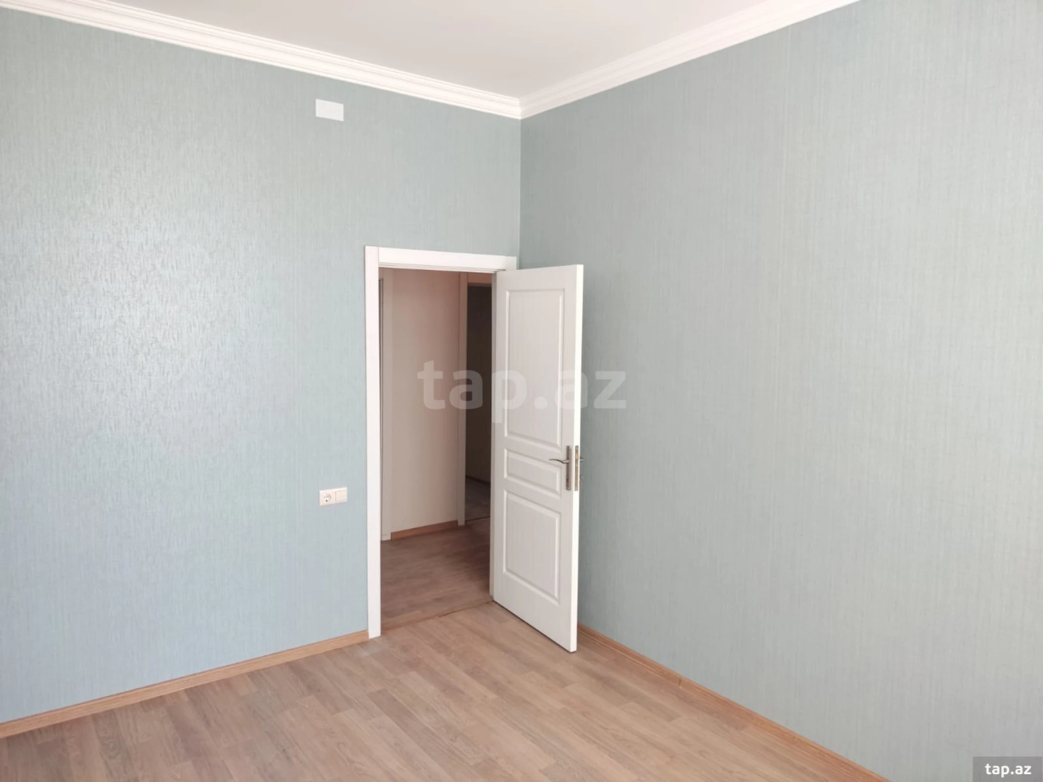 Kirayə verilir 4 otaqlı yeni tikili 100 m²