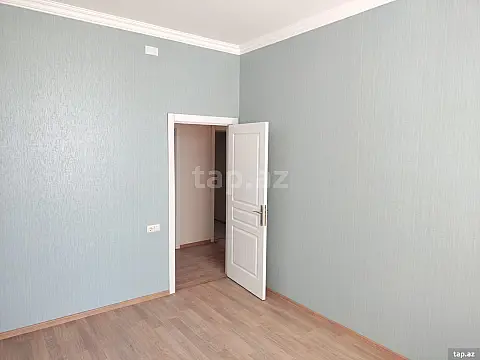 Kirayə verilir 4 otaqlı yeni tikili 100 m²