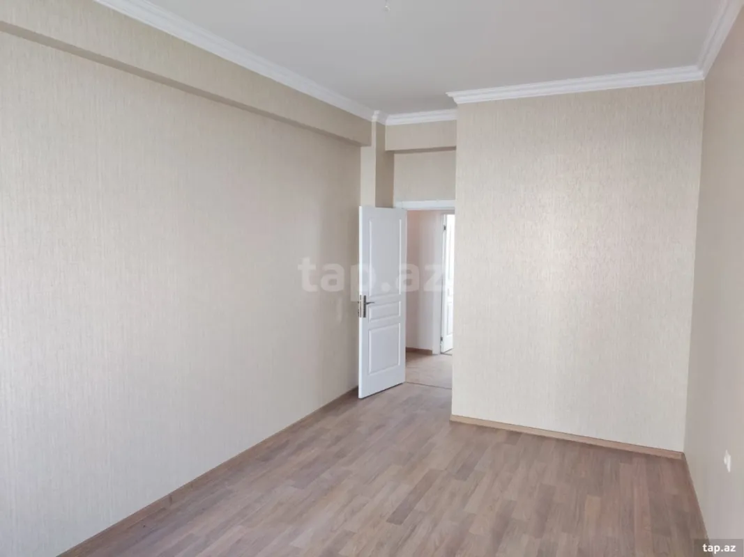 Kirayə verilir 4 otaqlı yeni tikili 100 m²