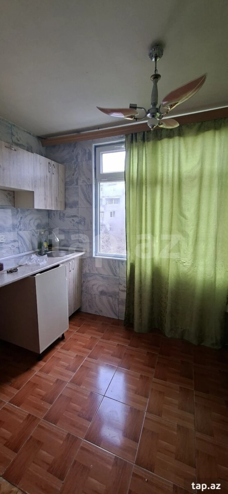 Kirayə verilir 2 otaqlı mənzil 45 m²