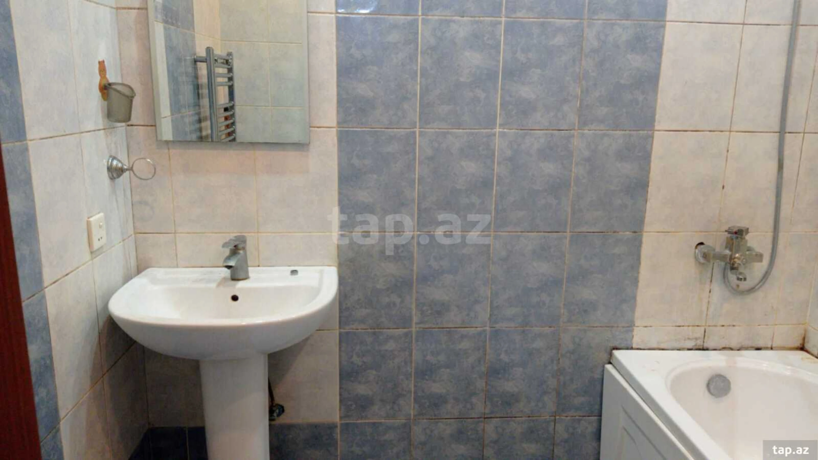 Kirayə verilir 1 otaqlı yeni tikili 75 m²