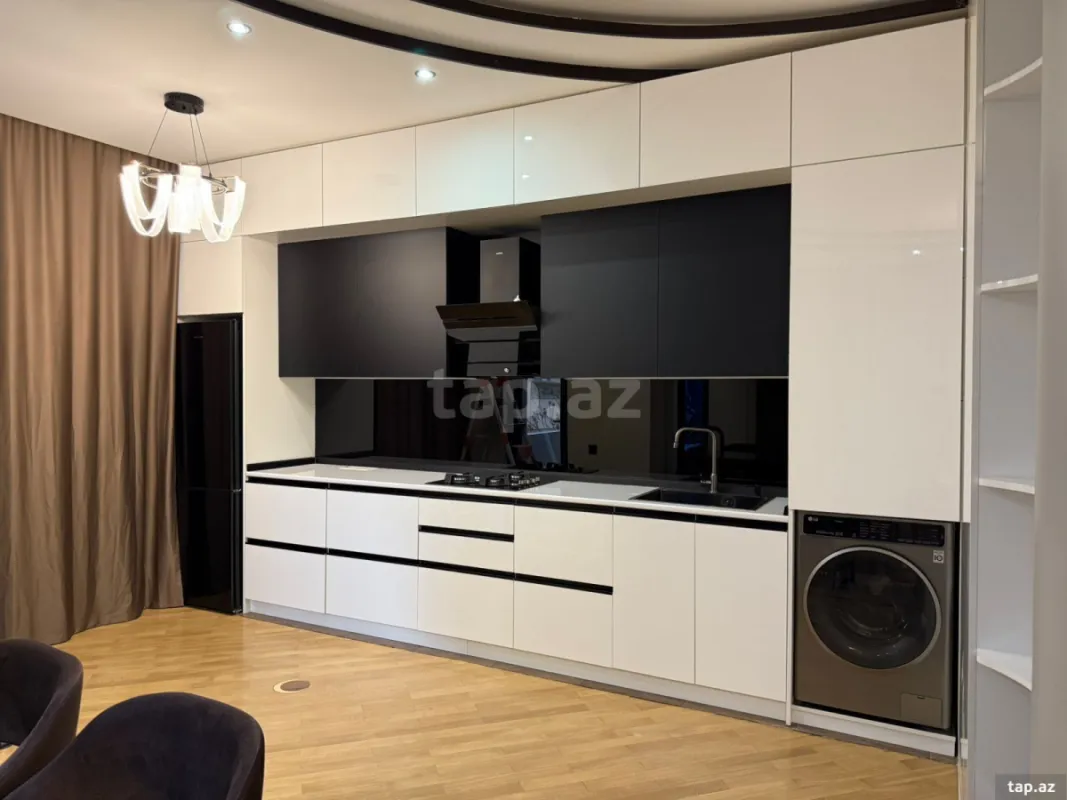 Kirayə verilir 2 otaqlı yeni tikili 80 m²