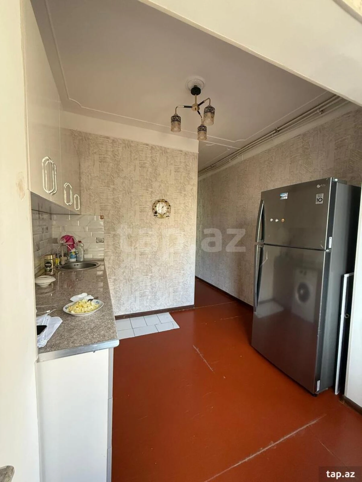Kirayə verilir 2 otaqlı mənzil 65 m²