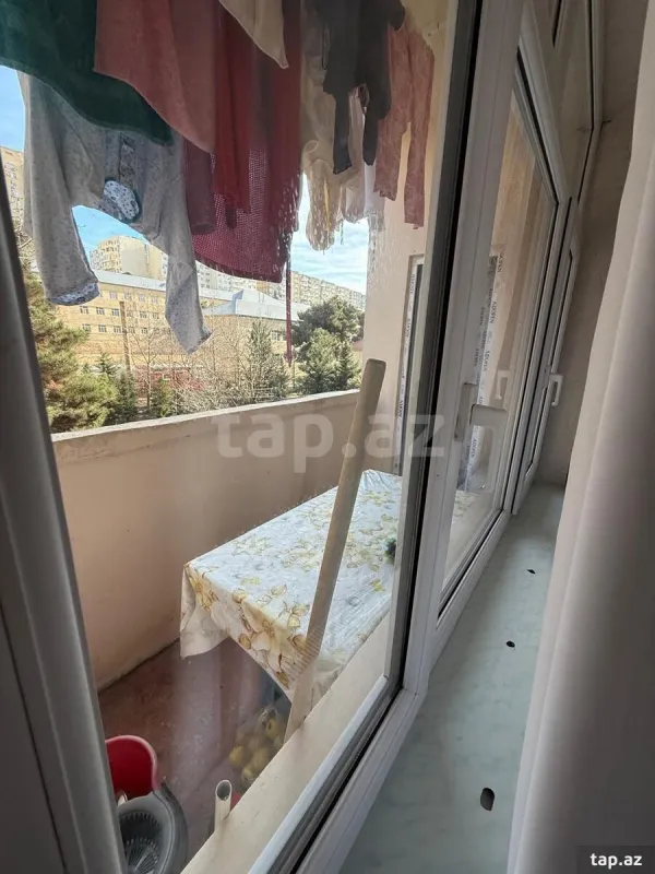 Kirayə verilir 2 otaqlı mənzil 65 m²