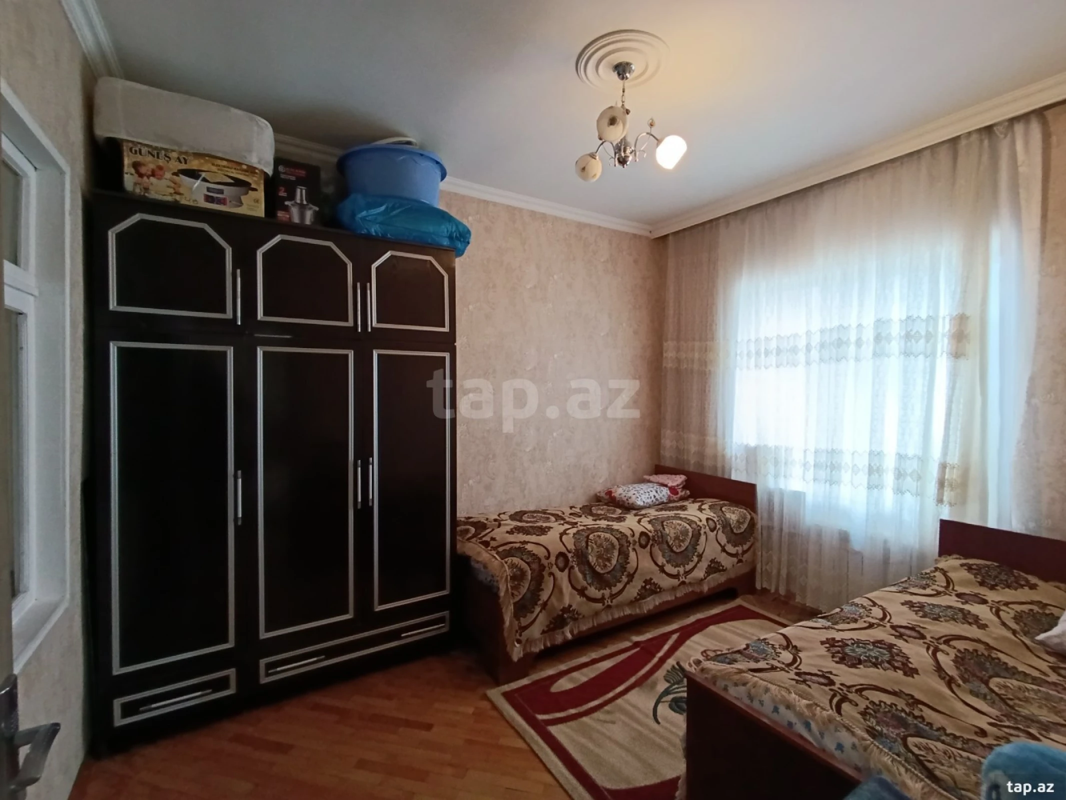 Satılır 4 otaqlı həyət evi