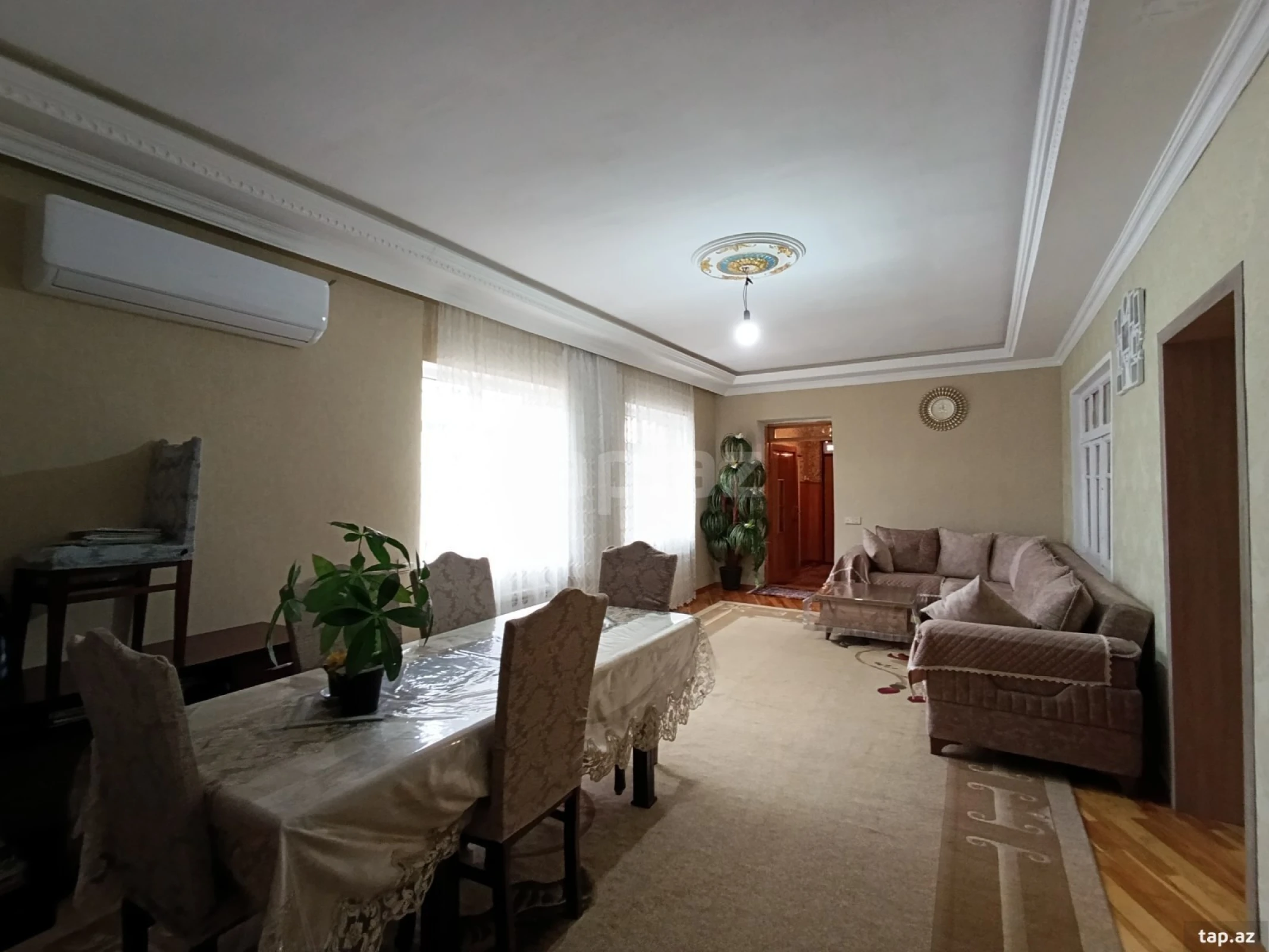 Satılır 4 otaqlı həyət evi