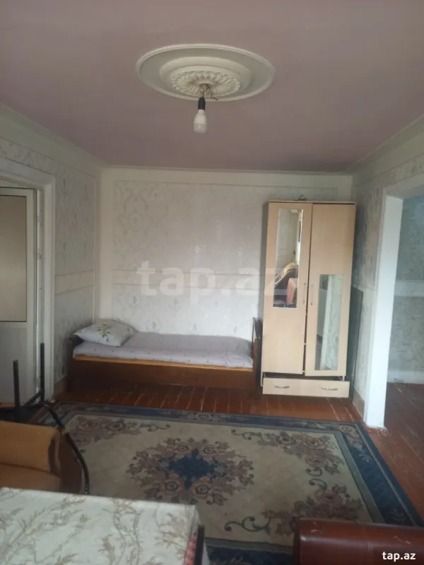 Kirayə verilir 2 otaqlı mənzil 45 m²