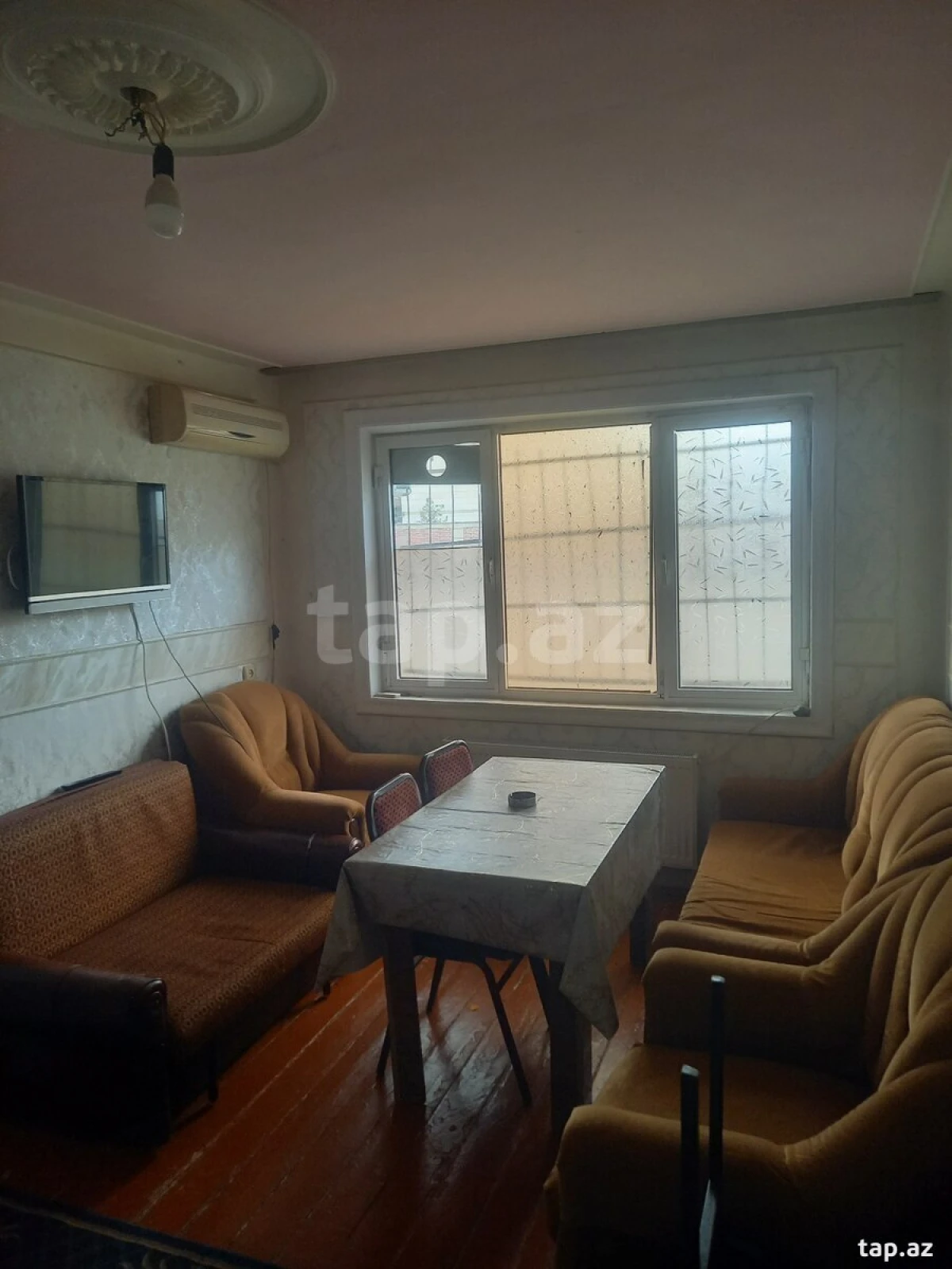 Kirayə verilir 2 otaqlı mənzil 45 m²