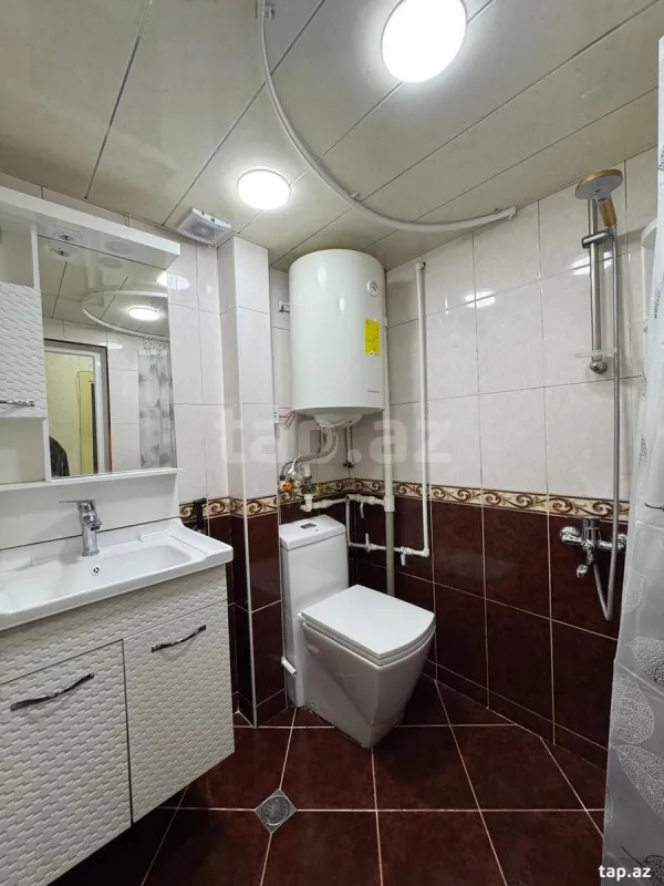 Satılır 2 otaqlı mənzil 65 m²