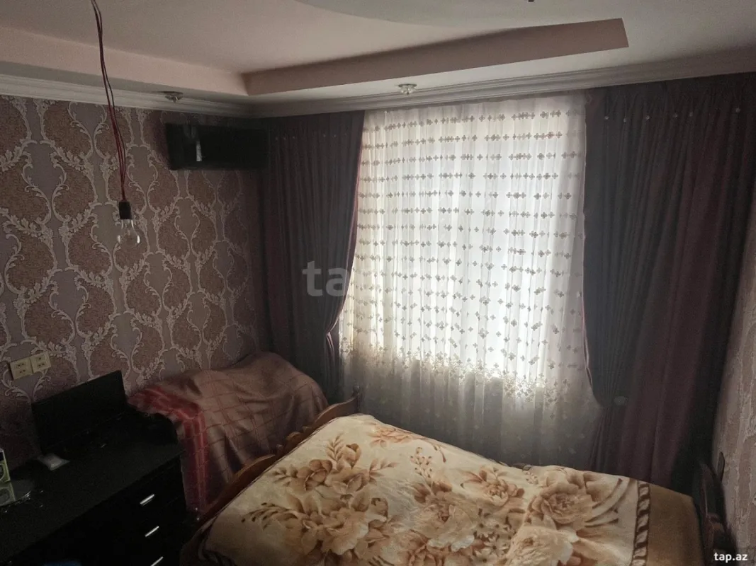Kirayə verilir 2 otaqlı mənzil 70 m²