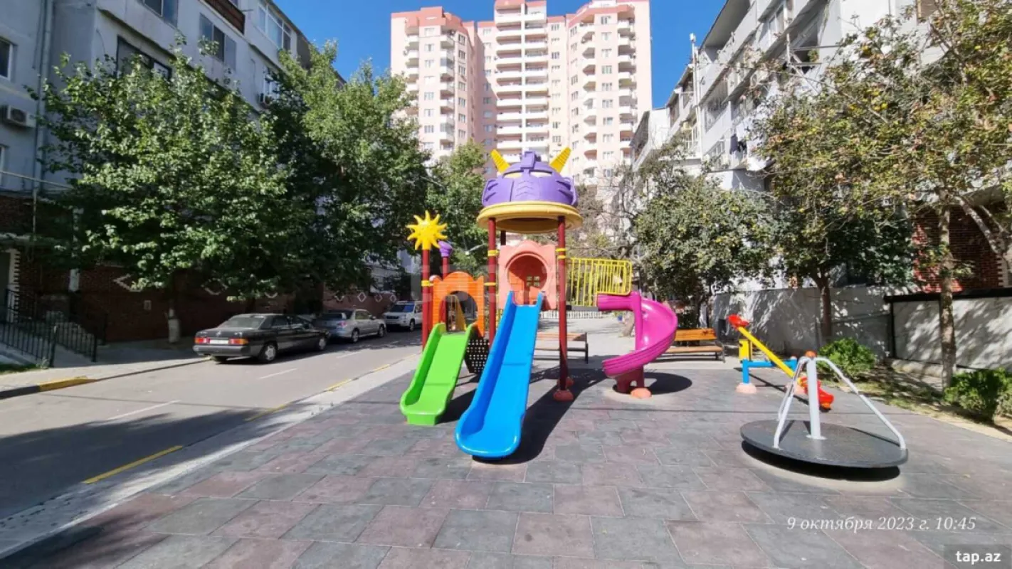 Kirayə verilir 2 otaqlı yeni tikili 88 m²