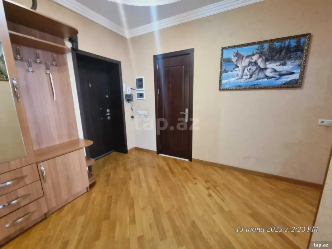 Kirayə verilir 2 otaqlı yeni tikili 88 m²
