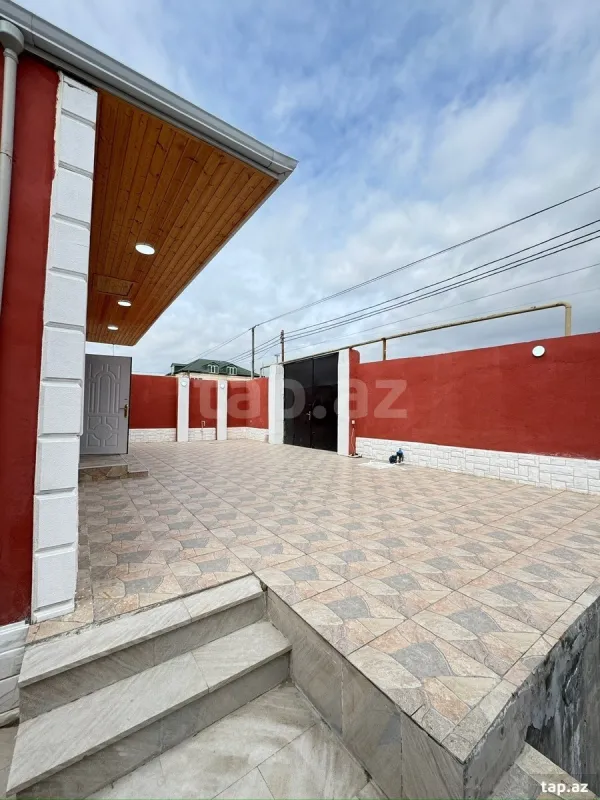Satılır 3 otaqlı həyət evi