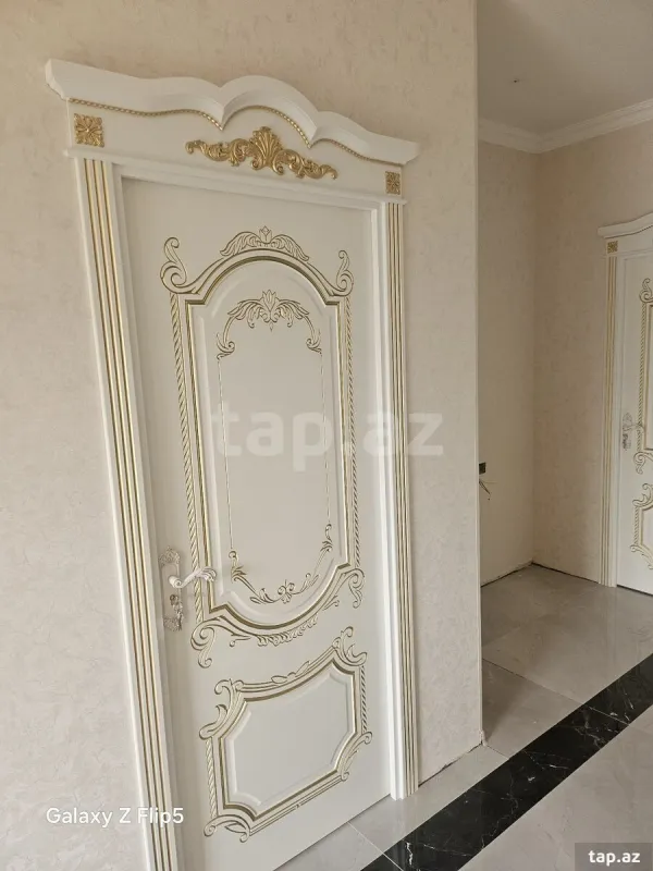 Satılır 6 otaqlı həyət evi 160 m²