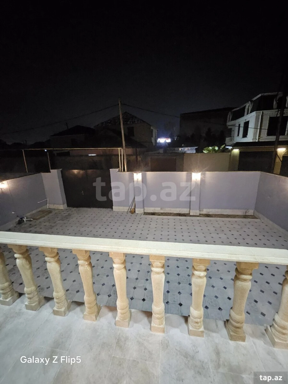 Satılır 6 otaqlı həyət evi 160 m²