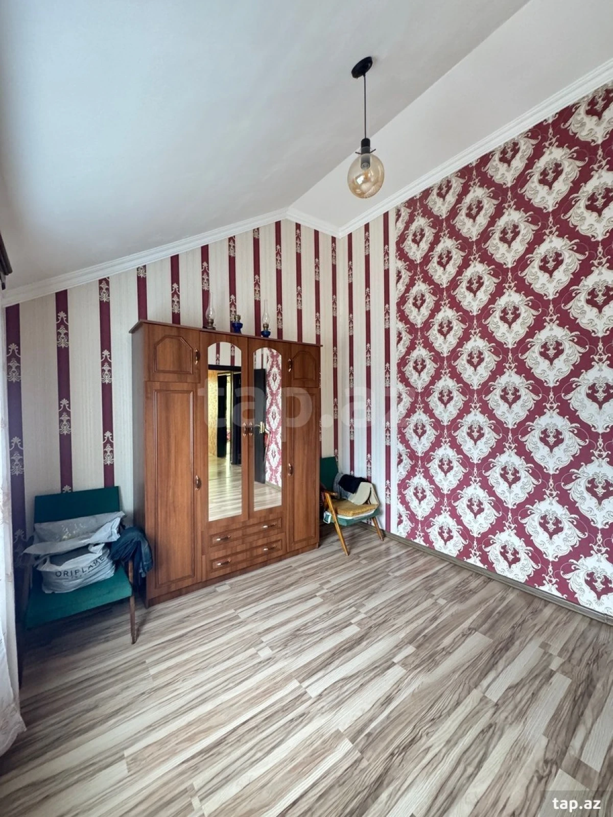 Satılır 4 otaqlı həyət evi