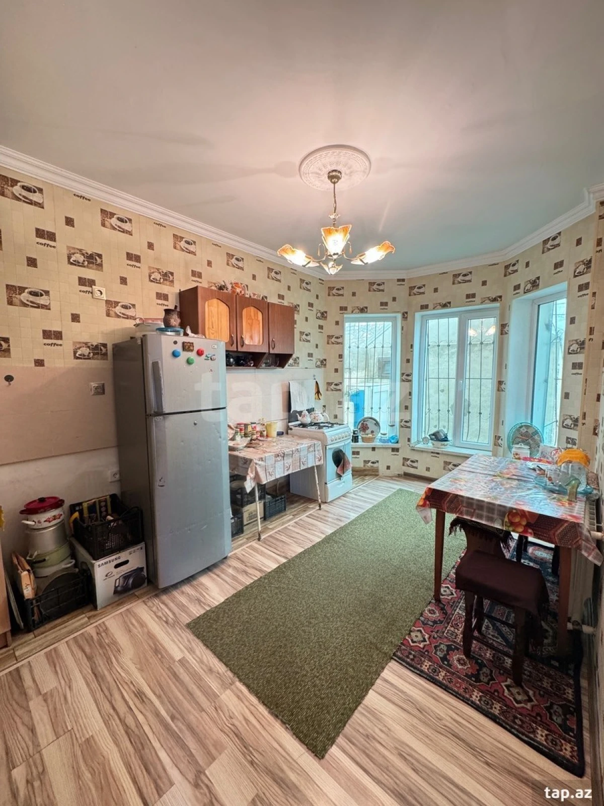 Satılır 4 otaqlı həyət evi