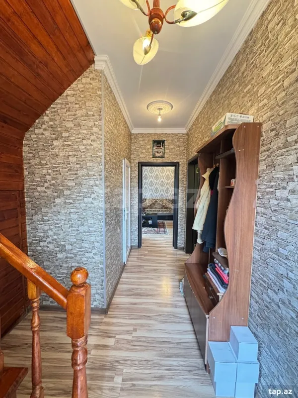 Satılır 4 otaqlı həyət evi