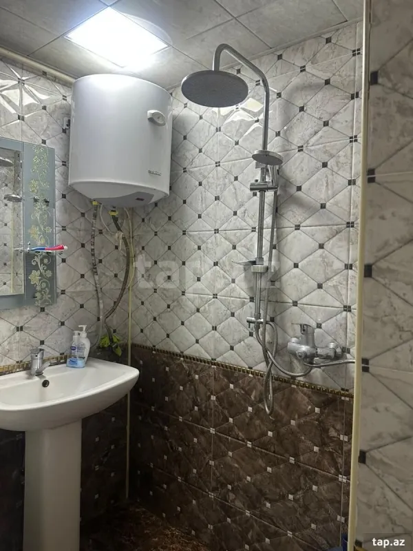 Kirayə verilir 1 otaqlı mənzil 35 m²