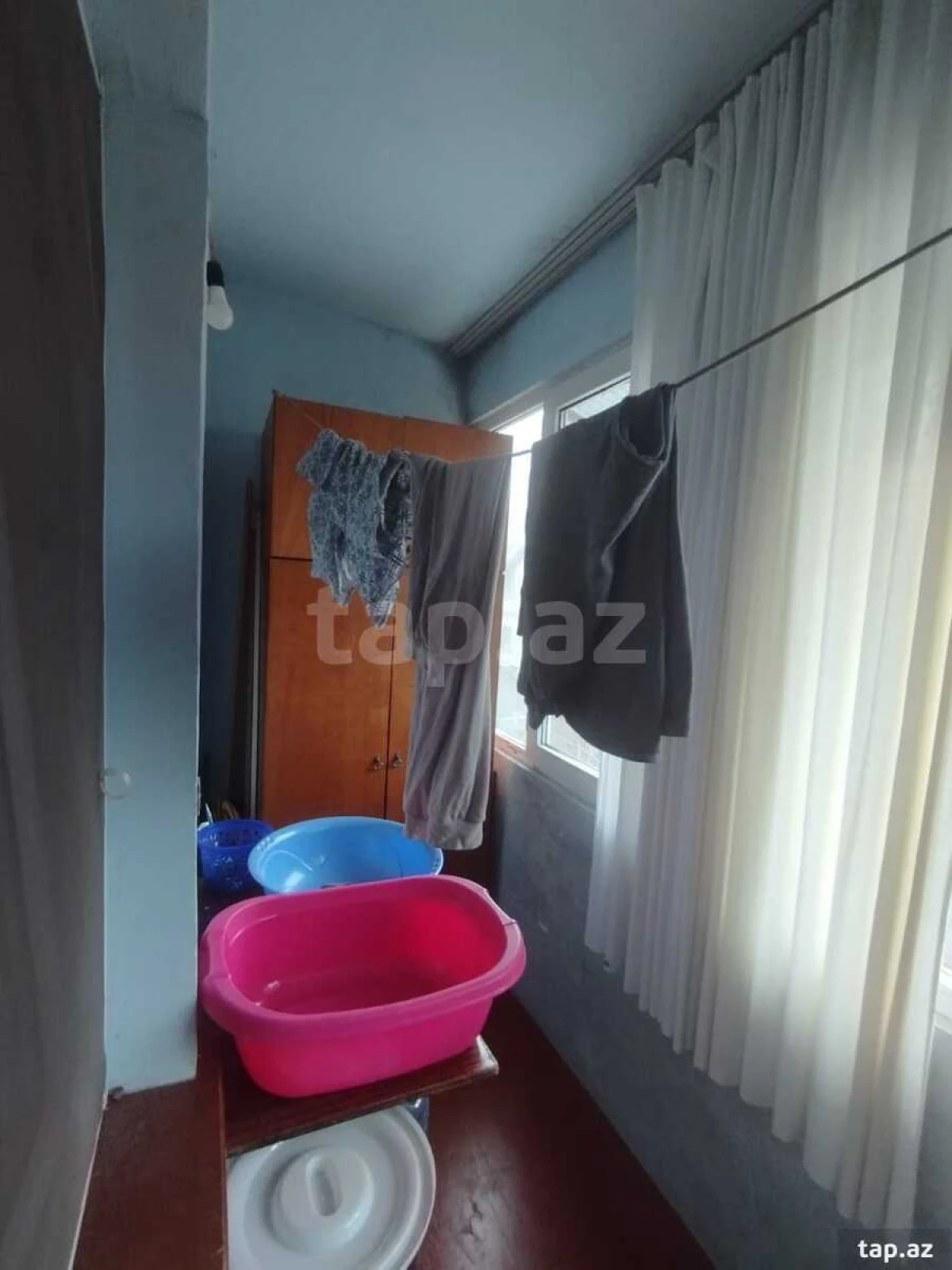 Satılır 4 otaqlı mənzil 100 m²