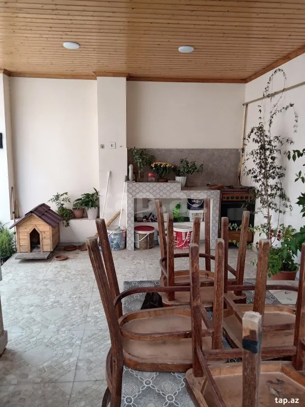 Satılır 5 otaqlı həyət evi