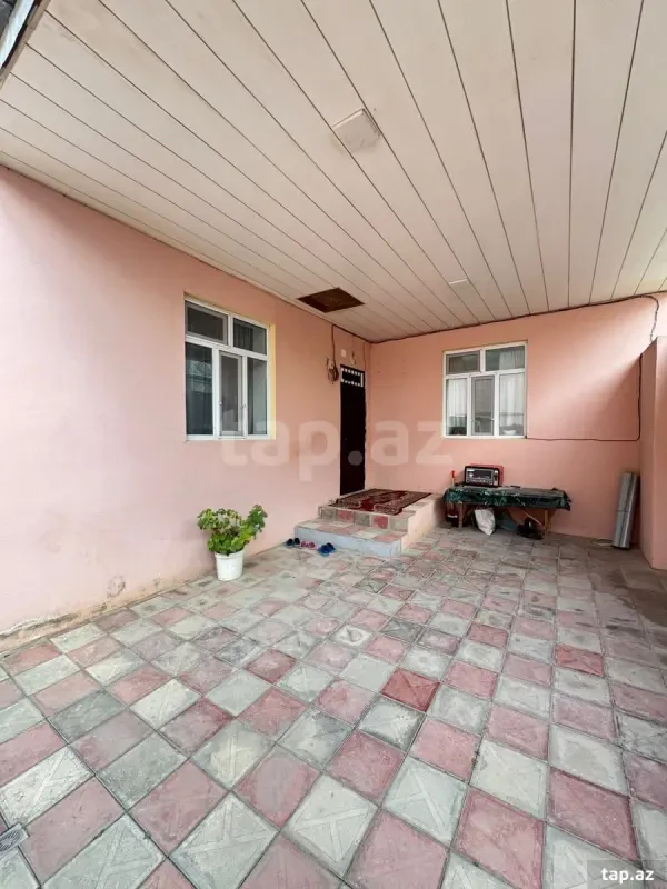 Satılır 3 otaqlı həyət evi 100 m²