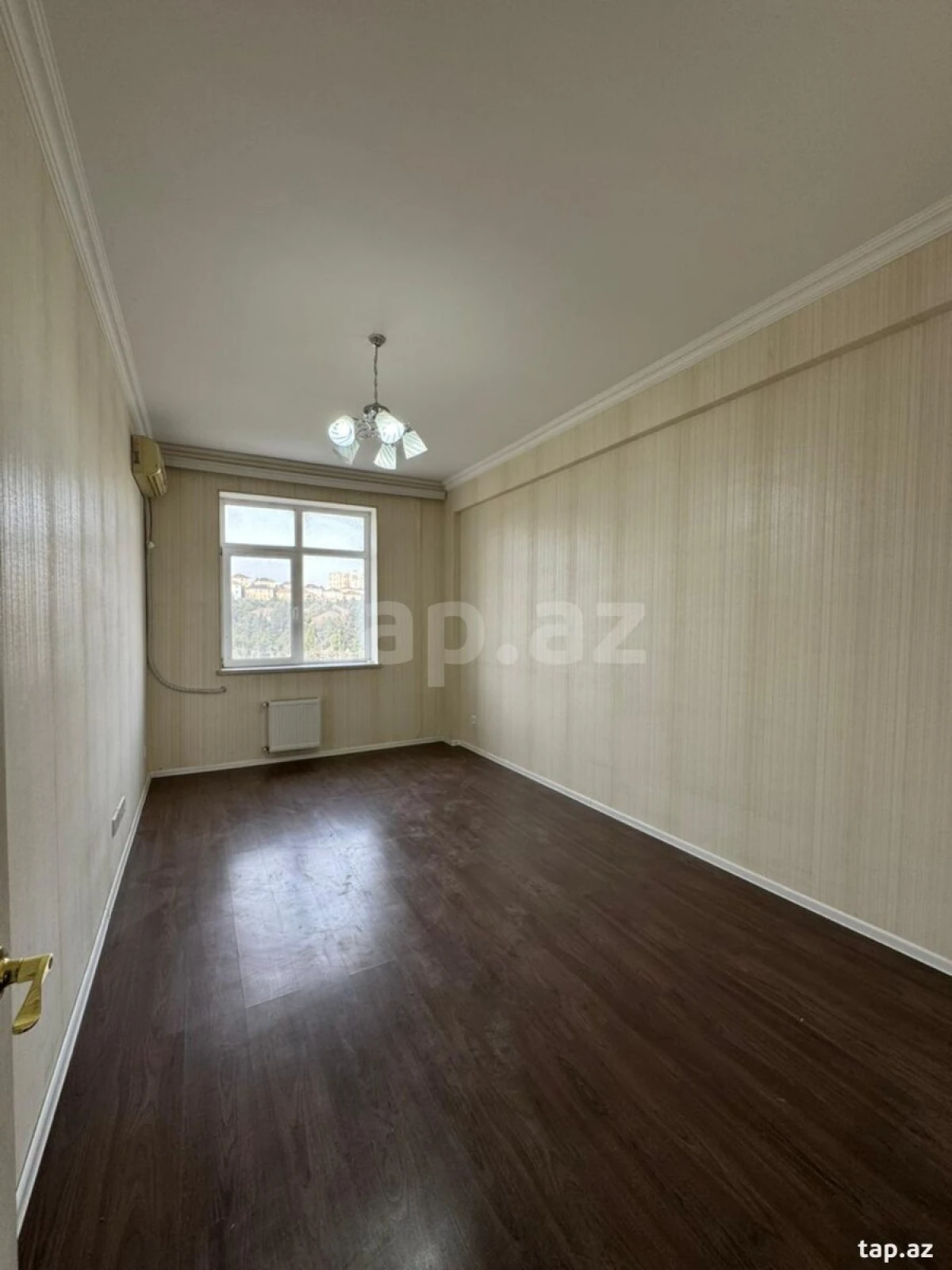 Kirayə verilir 2 otaqlı yeni tikili 65 m²