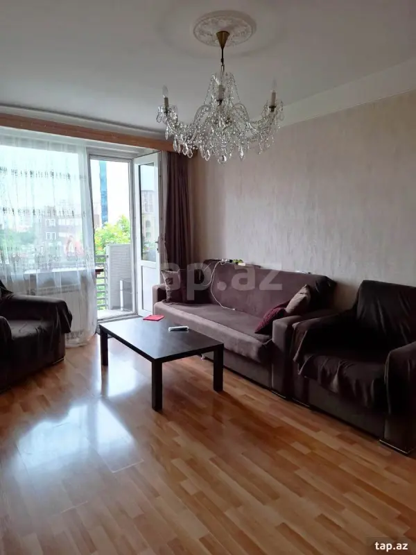 Satılır 2 otaqlı mənzil 45 m²