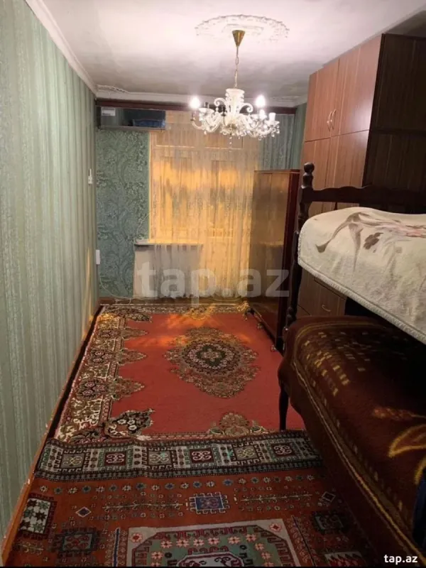 Kirayə verilir 3 otaqlı mənzil 43 m²