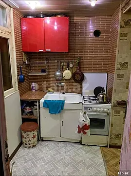 Kirayə verilir 3 otaqlı mənzil 43 m²