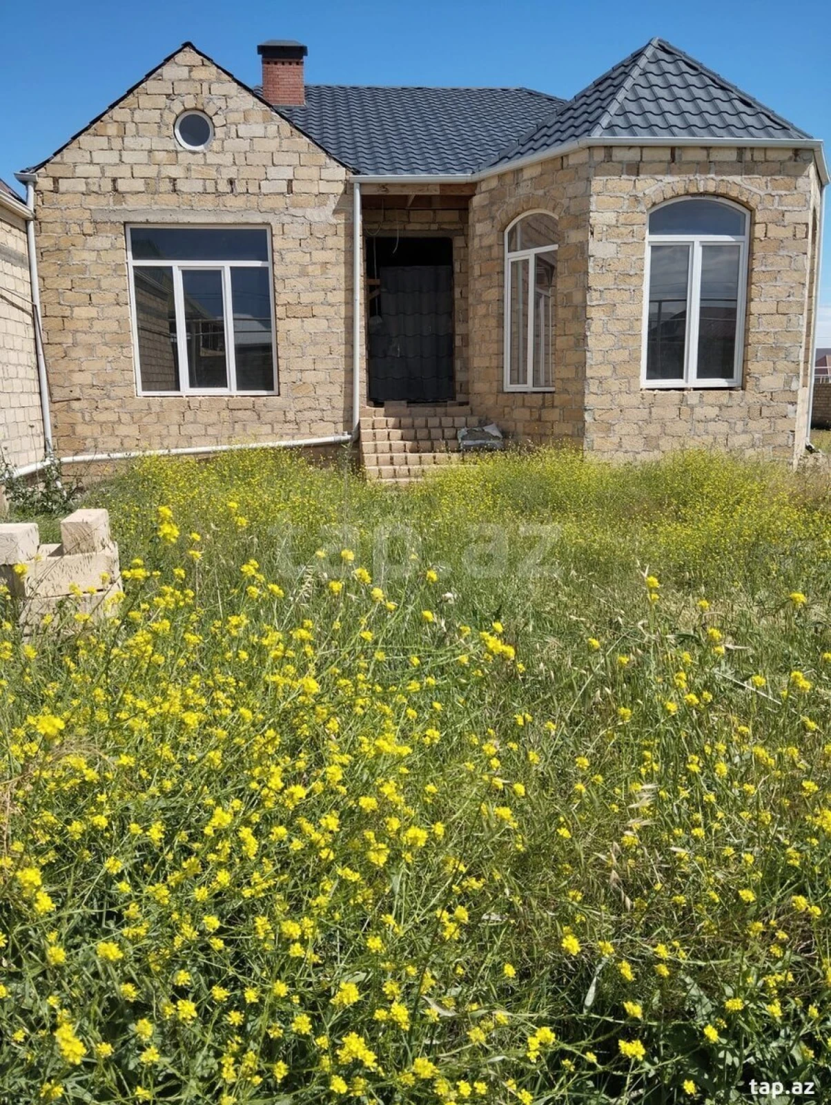 Satılır 4 otaqlı həyət evi 162 m²