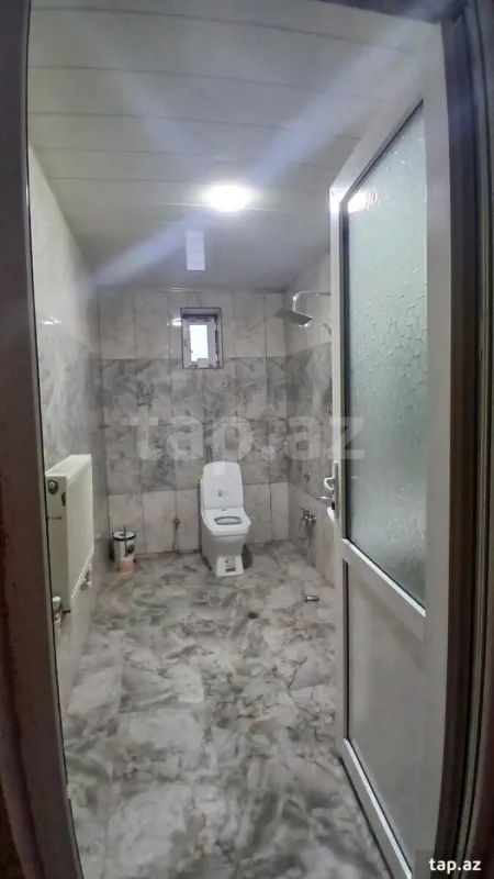 Kirayə verilir 3 otaqlı həyət evi