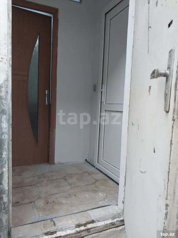 Kirayə verilir 1 otaqlı həyət evi