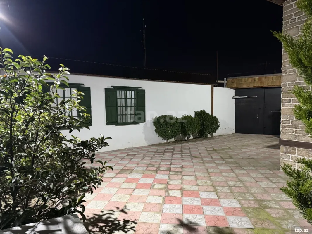 Satılır 3 otaqlı həyət evi