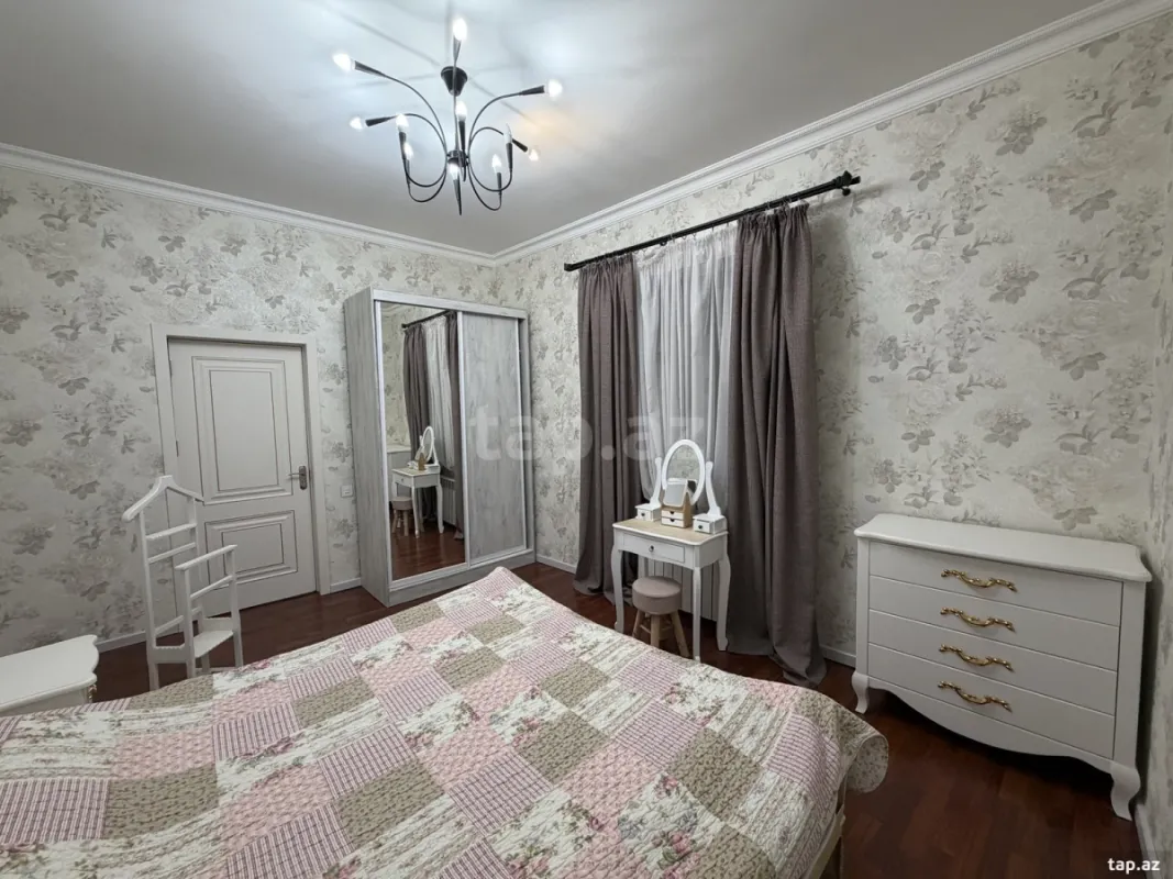 Satılır 3 otaqlı həyət evi