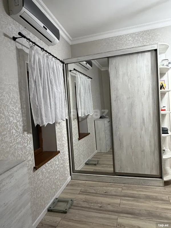 Satılır 3 otaqlı həyət evi