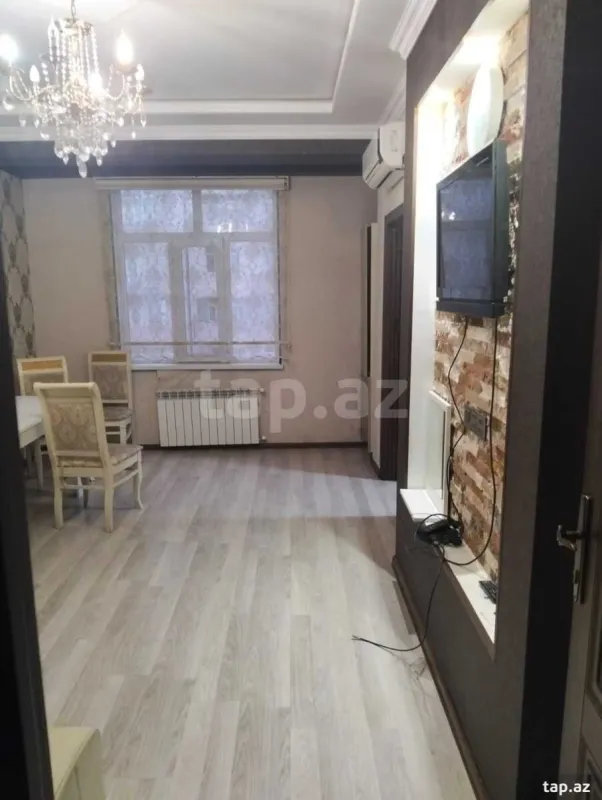 Kirayə verilir 3 otaqlı yeni tikili 70 m²