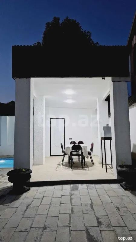 Kirayə verilir 4 otaqlı həyət evi