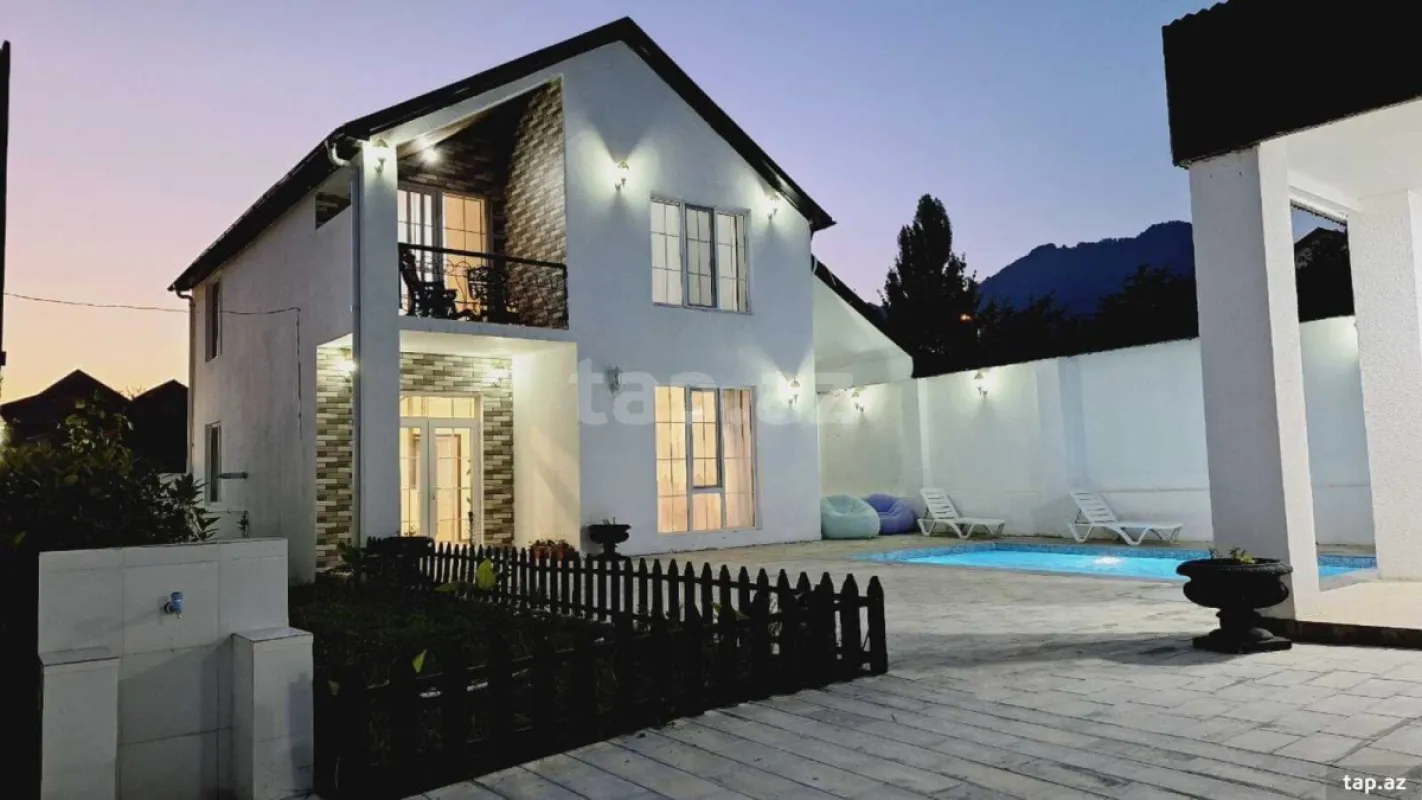 Kirayə verilir 4 otaqlı həyət evi