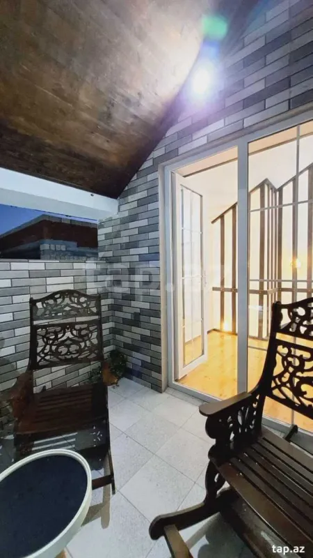 Kirayə verilir 4 otaqlı həyət evi