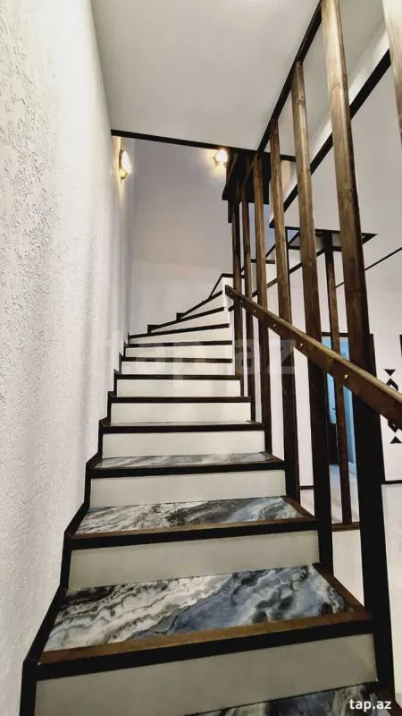 Kirayə verilir 4 otaqlı həyət evi