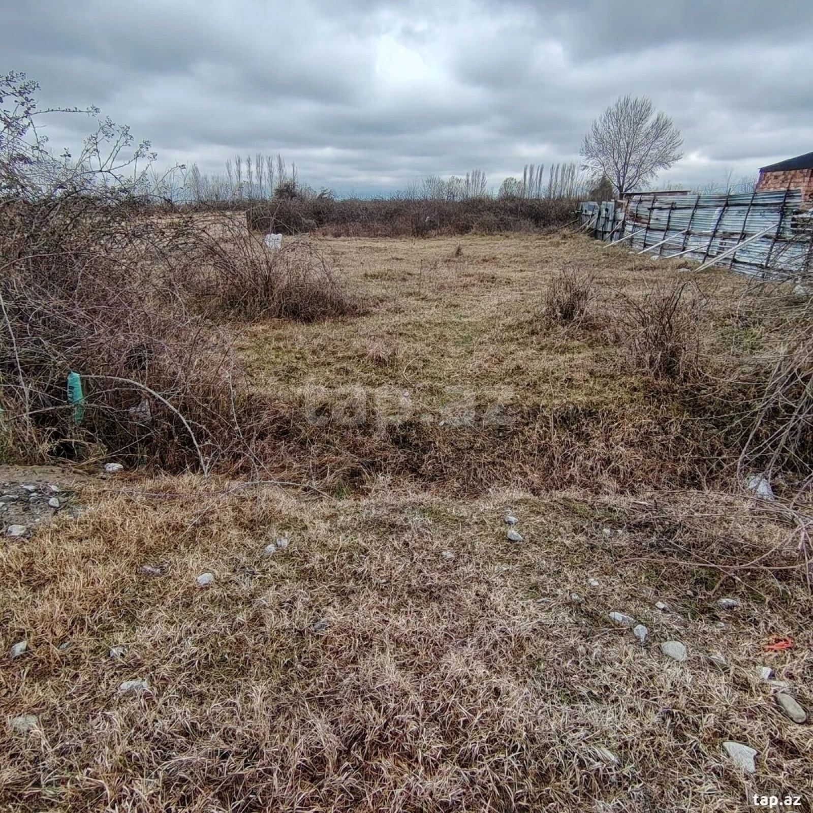 Satılır torpaq sahəsi