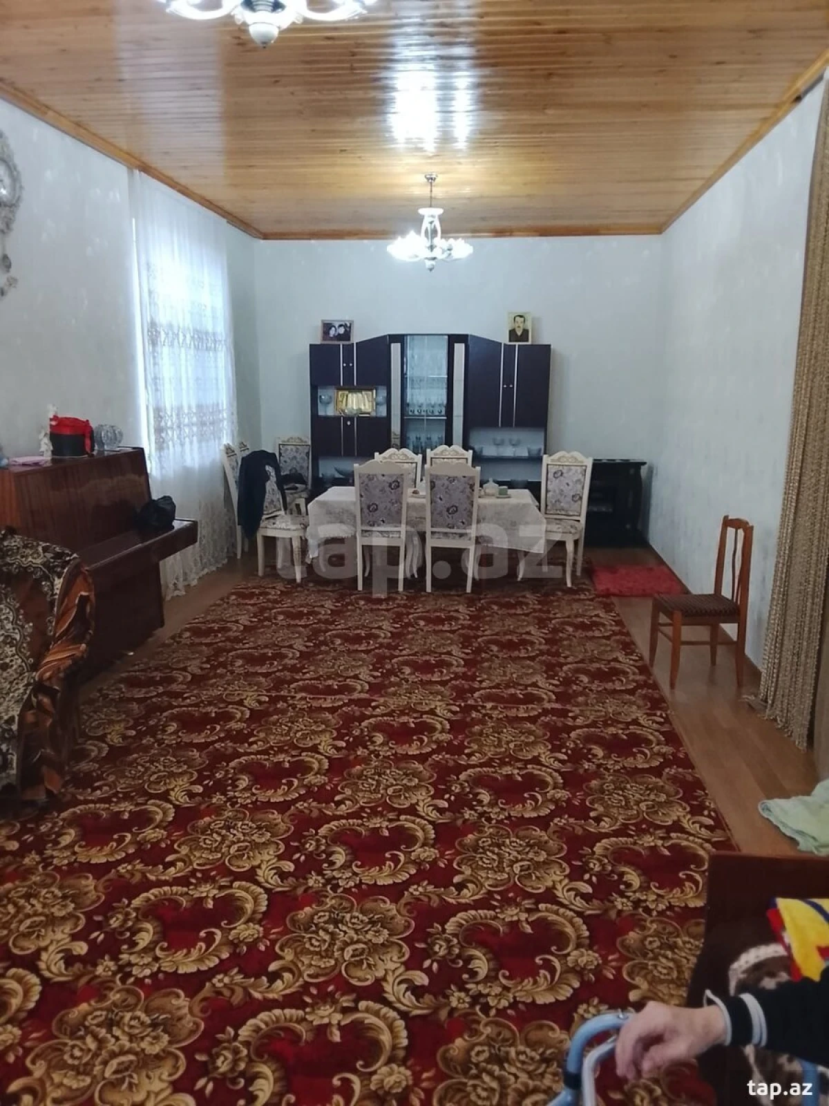 Satılır 6 otaqlı həyət evi