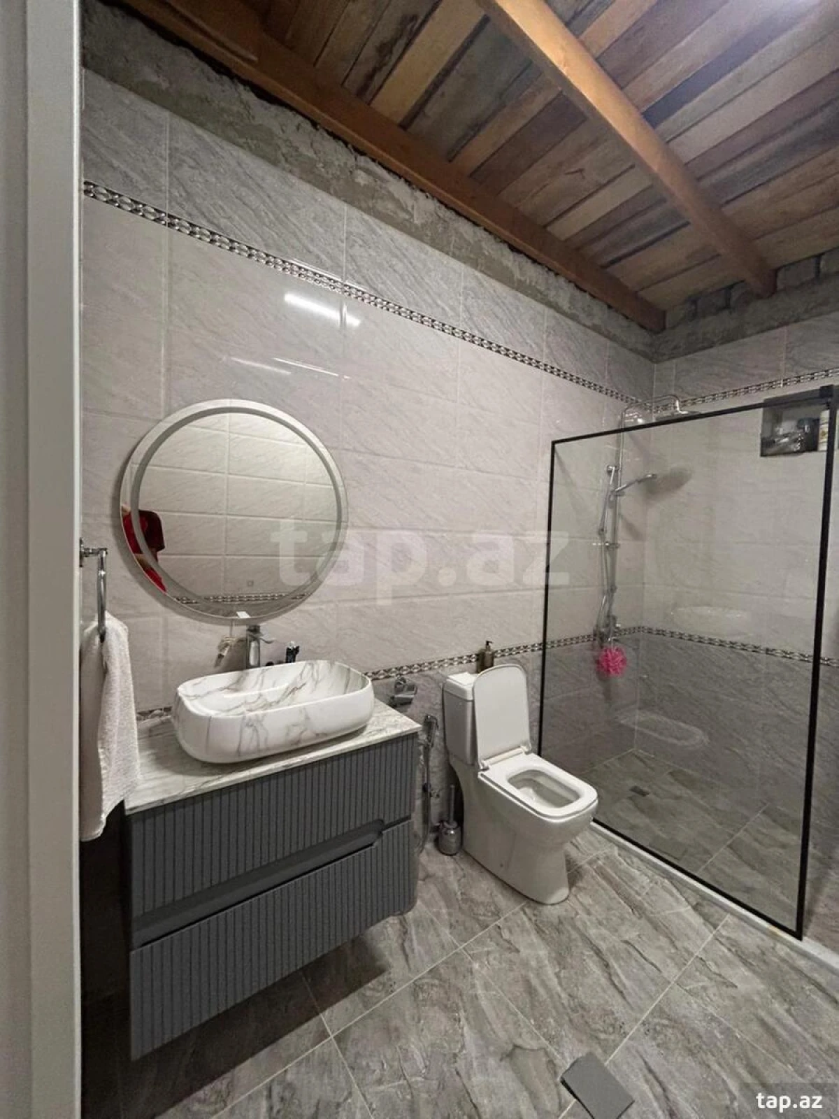 Satılır 3 otaqlı həyət evi