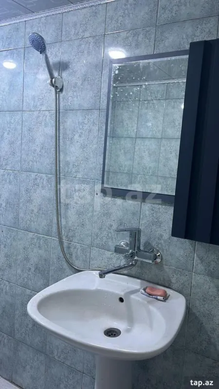 Kirayə verilir 2 otaqlı yeni tikili 55 m²
