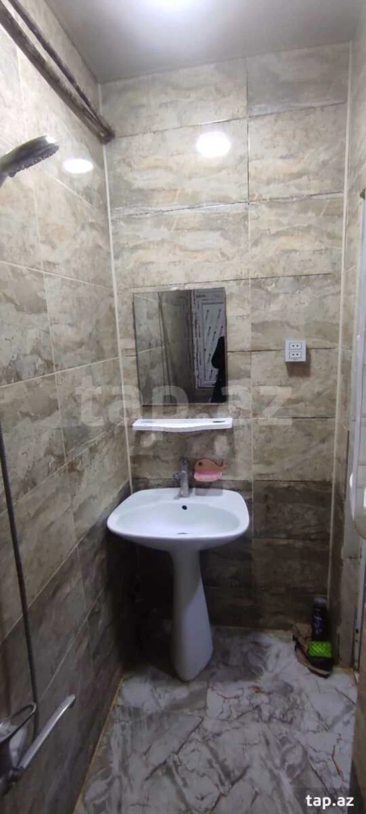 Kirayə verilir 1 otaqlı mənzil 31 m²