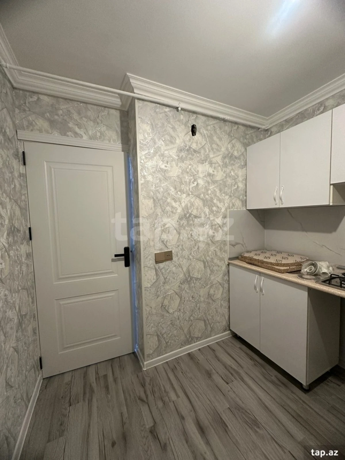 Satılır 2 otaqlı mənzil 47 m²