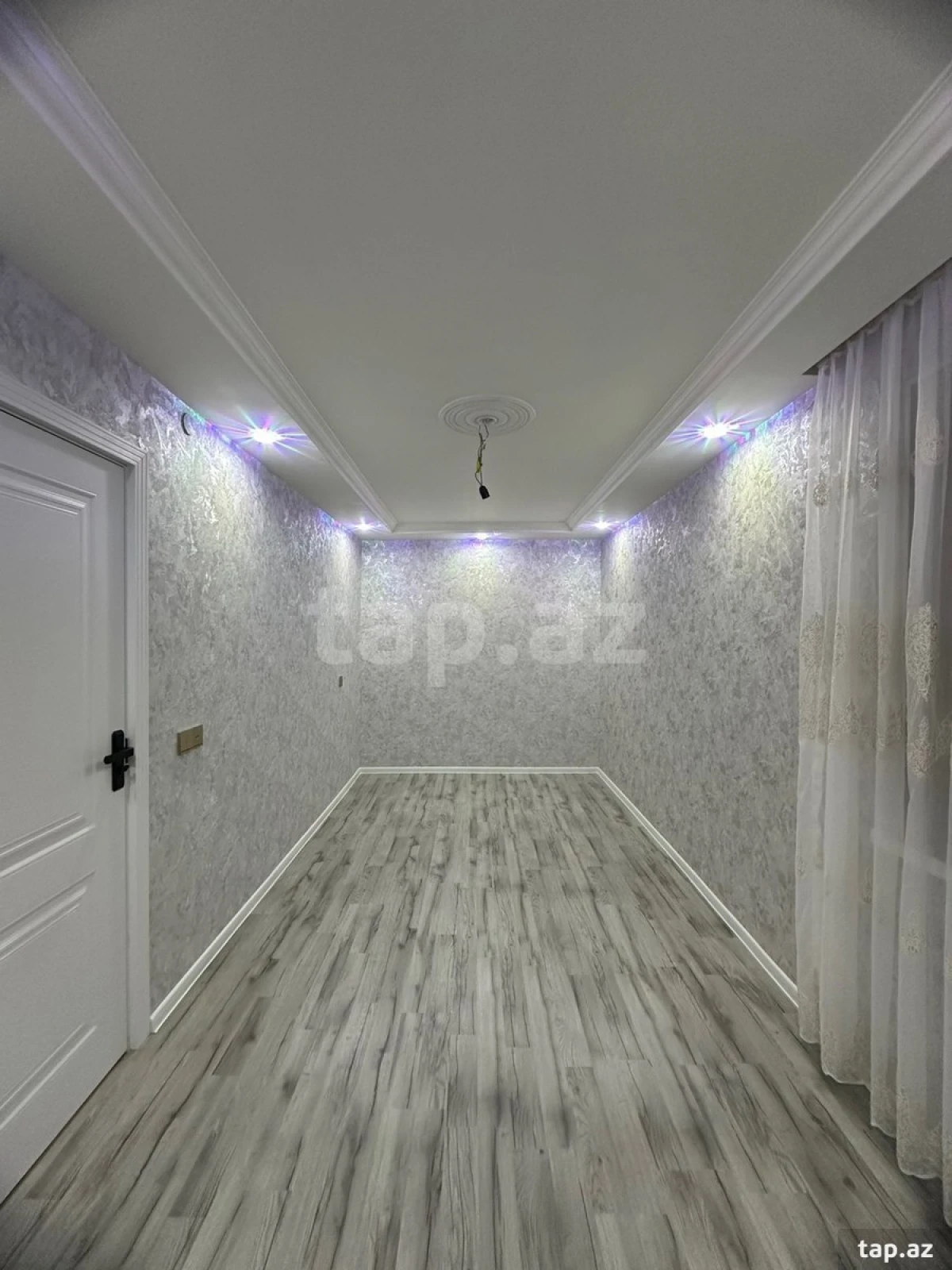 Satılır 2 otaqlı mənzil 47 m²